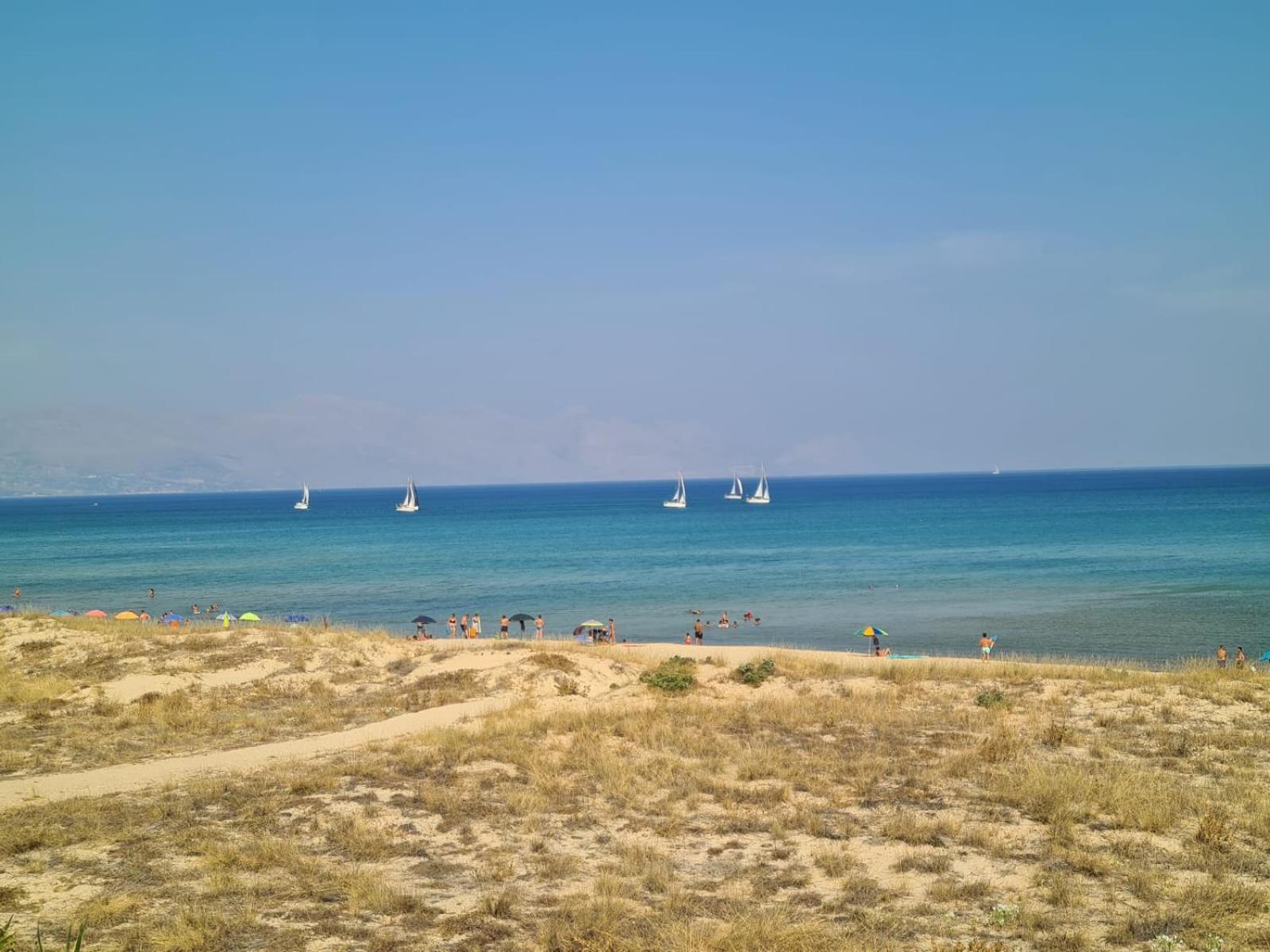 La Perla Sulla Spiaggia Alcamo Marina Eksteriør billede